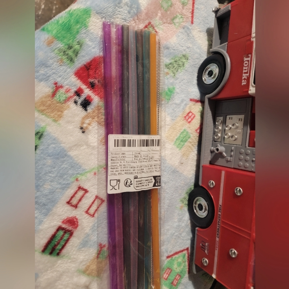 12 straws